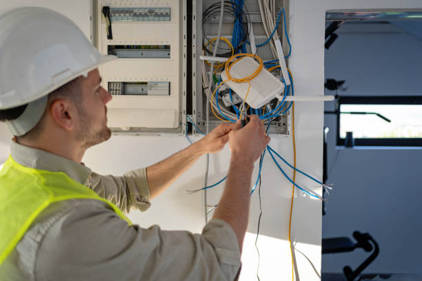 Best Residential Electrician Services  in Evanston, IL